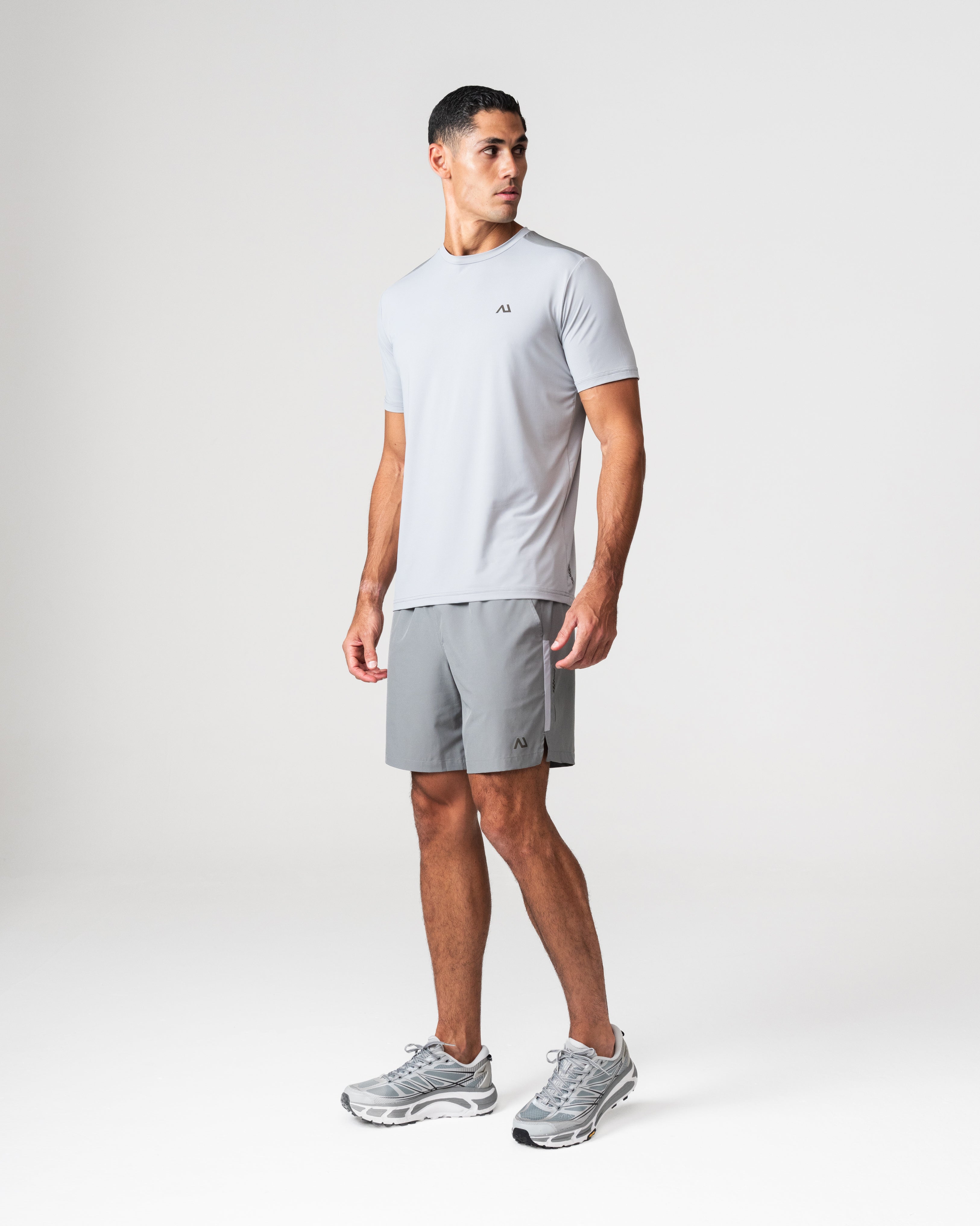 SRG T-Shirt in grey, full body view on model